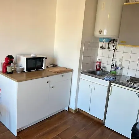 Studio Proche Gare Avec Parking Prive N 46 Apartment *